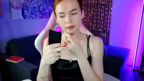 Snapshot of mira_glace chatting on January 17, 2025, 9:06 am Mira3 online show from January 17, 2025, 9:06 am