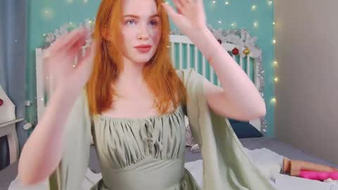 Snapshot of mira_glace chatting on January 22, 2025, 3:29 pm Mira3 online show from January 22, 2025, 3:29 pm