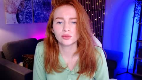 Snapshot of mira_glace chatting on January 25, 2025, 11:44 am Mira3 online show from January 25, 2025, 11:44 am