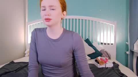 Snapshot of mira_glace chatting on March 10, 2025, 12:26 pm Mira3 online show from March 10, 2025, 12:26 pm