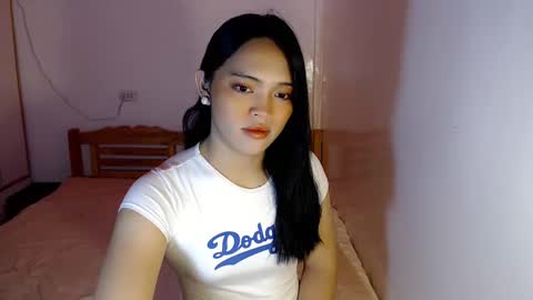 Mira Bella online show from December 4, 2024, 8:07 pm
