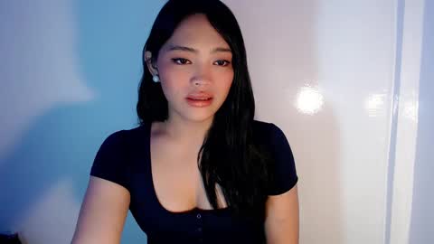 Mira Bella online show from December 18, 2024, 11:30 pm