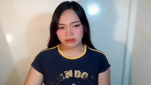 Mira Bella online show from May 7, 2026, 12:43 pm