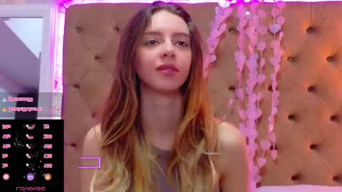 mira_lynxx online show from March 21, 2026, 5:12 am