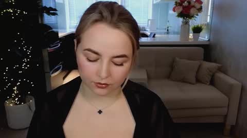 Mira online show from March 12, 2026, 2:50 am