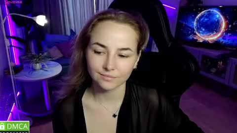 Snapshot of mira_mermayd chatting on July 3, 2026, 8:10 am Mira online show from July 3, 2026, 8:10 am