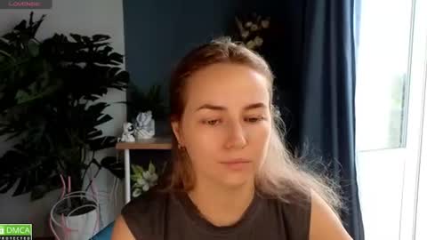 Snapshot of mira_mermayd chatting on August 7, 2026, 1:18 am Mira online show from August 7, 2026, 1:18 am
