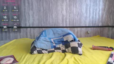 Snapshot of mira_one_ chatting on September 26, 2025, 9:24 am mira_one_ online show from September 26, 2025, 9:24 am