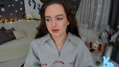 Emma online show from December 18, 2024, 4:28 pm