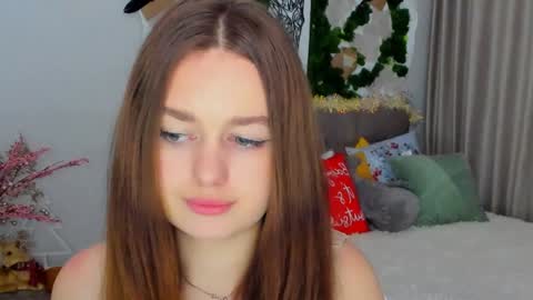 Emma online show from December 22, 2024, 5:53 pm