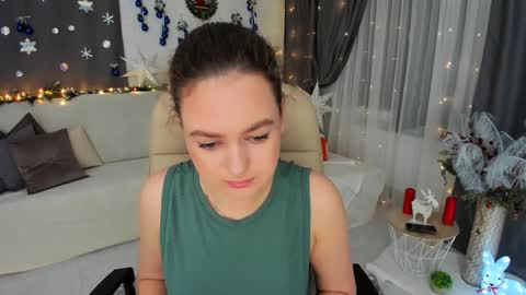 Emma online show from December 25, 2024, 7:24 pm