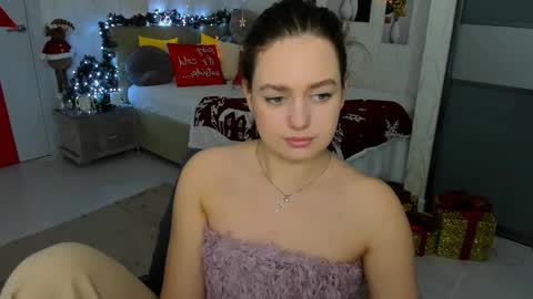 Emma online show from December 27, 2024, 2:14 am