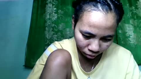 Snapshot of mirah881 chatting on June 12, 2026, 7:40 am mirah881 online show from June 12, 2026, 7:40 am