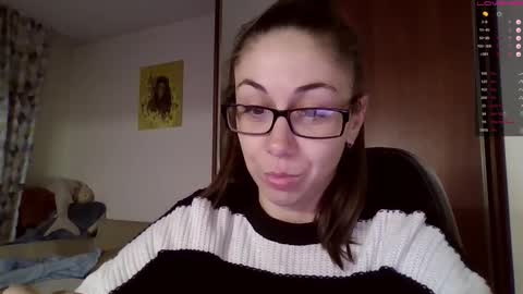 Snapshot of miranda_wish chatting on September 17, 2025, 1:35 pm MIRANDA online show from September 17, 2025, 1:35 pm