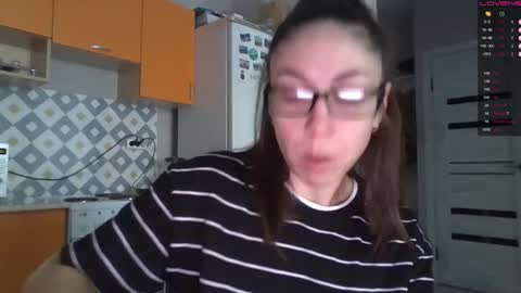 Snapshot of miranda_wish chatting on October 30, 2025, 6:59 am MIRANDA online show from October 30, 2025, 6:59 am