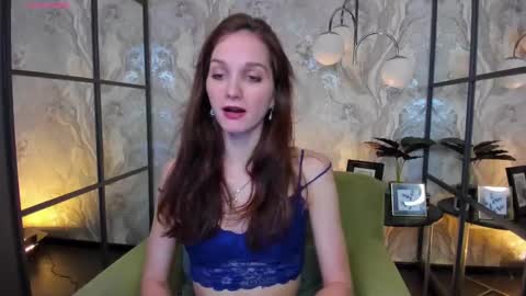 Snapshot of mirandaglow chatting on March 7, 2025, 12:12 pm Miranda online show from March 7, 2025, 12:12 pm