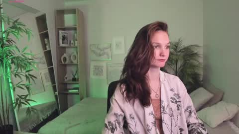 Snapshot of mirandaglow chatting on May 9, 2026, 6:29 am Miranda online show from May 9, 2026, 6:29 am