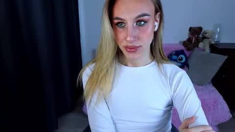 miraraid online show from September 22, 2025, 4:03 am