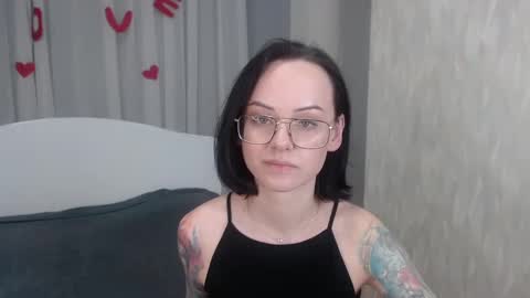 Mira online show from February 21, 2025, 3:43 pm