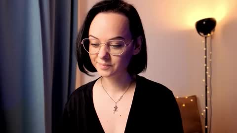 Snapshot of miraskyy chatting on November 11, 2025, 5:46 pm MiraSkyy online show from November 11, 2025, 5:46 pm