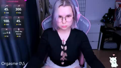 Kira online show from March 1, 2026, 5:59 pm