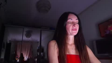Snapshot of mirelisse chatting on June 14, 2026, 9:17 pm Christina online show from June 14, 2026, 9:17 pm