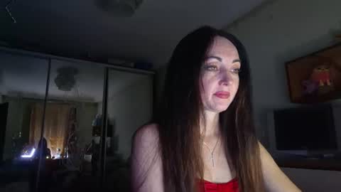 Snapshot of mirelisse chatting on June 15, 2026, 8:44 pm Christina online show from June 15, 2026, 8:44 pm