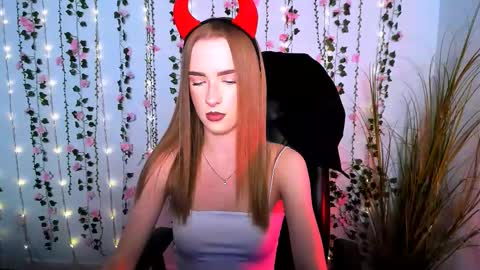 Snapshot of miriam_crazy chatting on September 13, 2025, 7:13 pm miriam_crazy online show from September 13, 2025, 7:13 pm