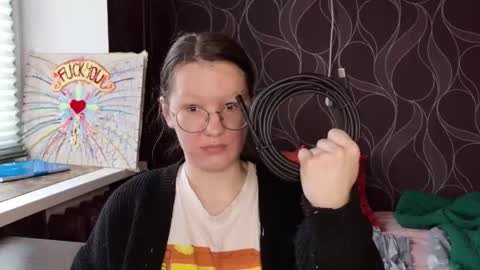 Snapshot of miriamor chatting on October 5, 2025, 7:50 am Mira online show from October 5, 2025, 7:50 am