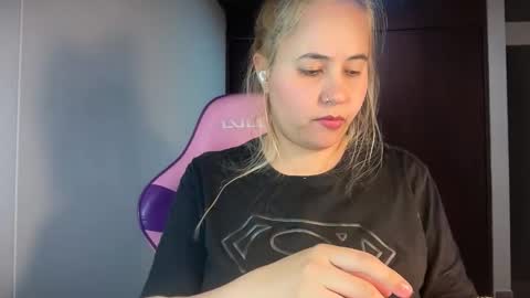 mirilinda online show from January 19, 2026, 3:43 am