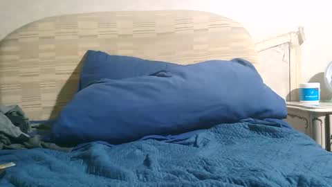 mirko245 online show from November 5, 2025, 6:57 am