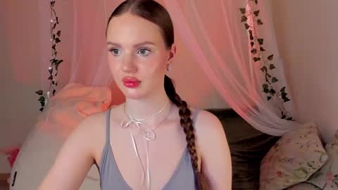 Snapshot of mish_ka3 chatting on January 24, 2025, 8:22 pm Misha online show from January 24, 2025, 8:22 pm