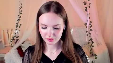 Snapshot of mish_ka3 chatting on October 24, 2025, 5:20 pm Misha online show from October 24, 2025, 5:20 pm