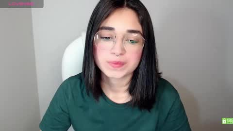 Snapshot of misha__sweet__27 chatting on February 14, 2025, 6:45 am misha online show from February 14, 2025, 6:45 am