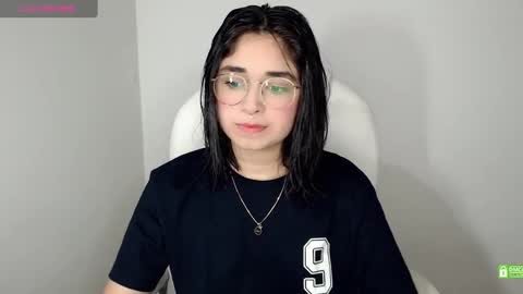 Snapshot of misha__sweet__27 chatting on February 26, 2025, 8:26 am misha online show from February 26, 2025, 8:26 am