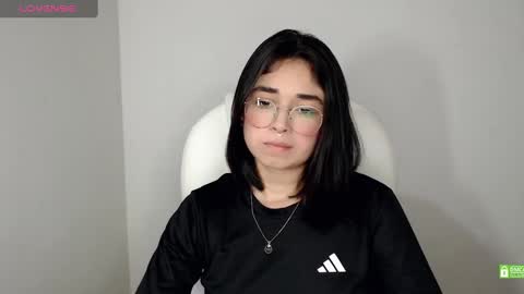 Snapshot of misha__sweet__27 chatting on February 28, 2025, 1:03 pm misha online show from February 28, 2025, 1:03 pm