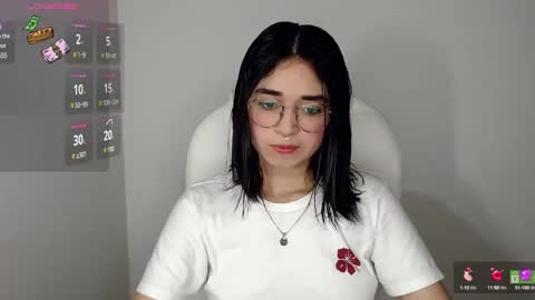 Snapshot of misha__sweet__27 chatting on March 2, 2025, 9:31 am misha online show from March 2, 2025, 9:31 am