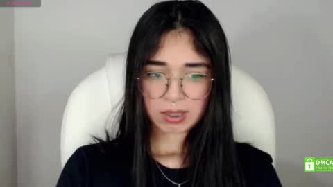 Snapshot of misha__sweet__27 chatting on October 14, 2025, 4:35 am misha online show from October 14, 2025, 4:35 am