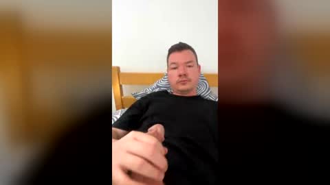 Misha Lyon online show from June 18, 2026, 9:36 am