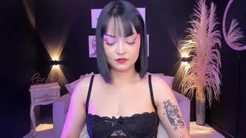 Snapshot of mishanabi_ chatting on October 16, 2025, 7:48 pm Misha online show from October 16, 2025, 7:48 pm