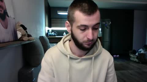 Snapshot of mishannia2 chatting on April 4, 2026, 2:54 am mishannia2 online show from April 4, 2026, 2:54 am