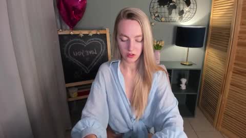 Snapshot of mishapallmer chatting on October 2, 2025, 1:56 am mishapallmer online show from October 2, 2025, 1:56 am