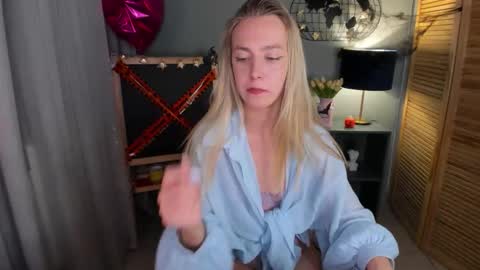 Snapshot of mishapallmer chatting on October 21, 2025, 2:01 am mishapallmer online show from October 21, 2025, 2:01 am