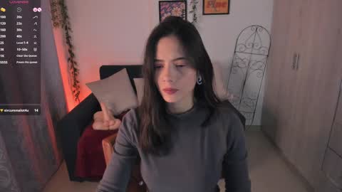 Snapshot of mishelkrave_ chatting on October 9, 2025, 1:25 am KRAVE online show from October 9, 2025, 1:25 am