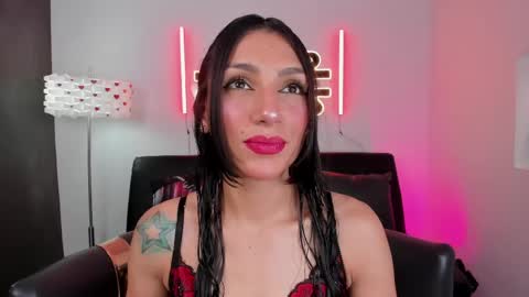 Snapshot of miss___evangeline chatting on May 26, 2026, 2:29 am Evangeline online show from May 26, 2026, 2:29 am