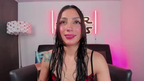 Snapshot of miss___evangeline chatting on May 27, 2026, 2:41 am Evangeline online show from May 27, 2026, 2:41 am