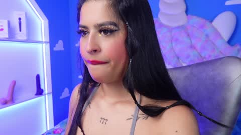 Anya online show from February 6, 2025, 10:59 am