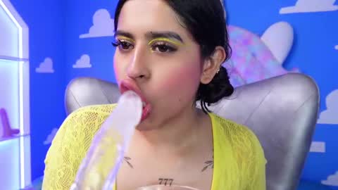 Anya online show from February 13, 2025, 3:03 pm