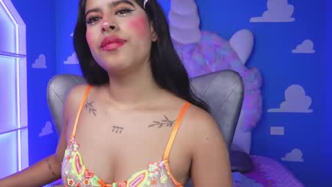 Anya online show from September 15, 2025, 11:10 am