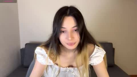 Asya online show from February 7, 2026, 12:20 pm